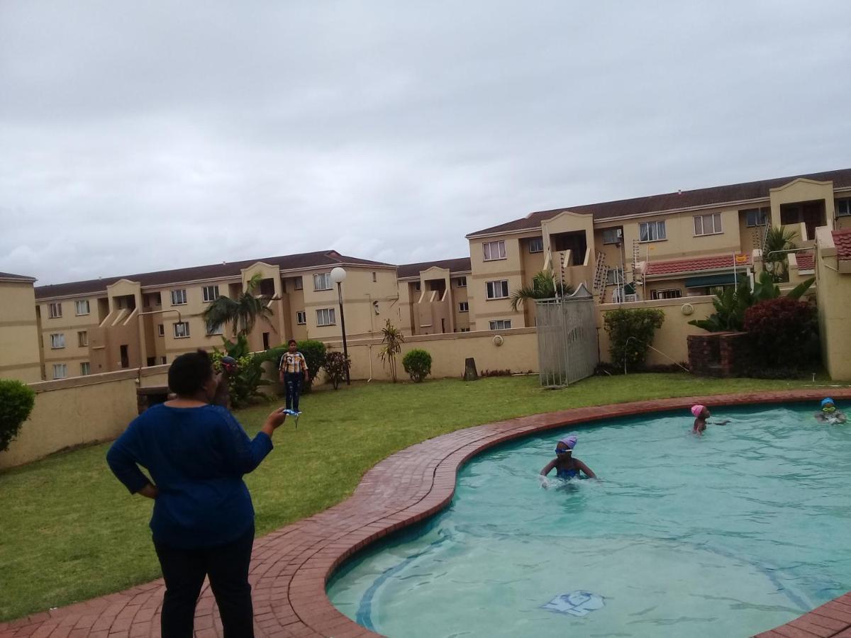 Summersands Durban North Beach Εξωτερικό φωτογραφία
