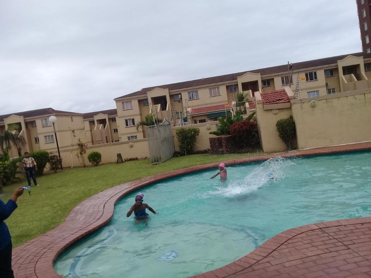 Summersands Durban North Beach Εξωτερικό φωτογραφία
